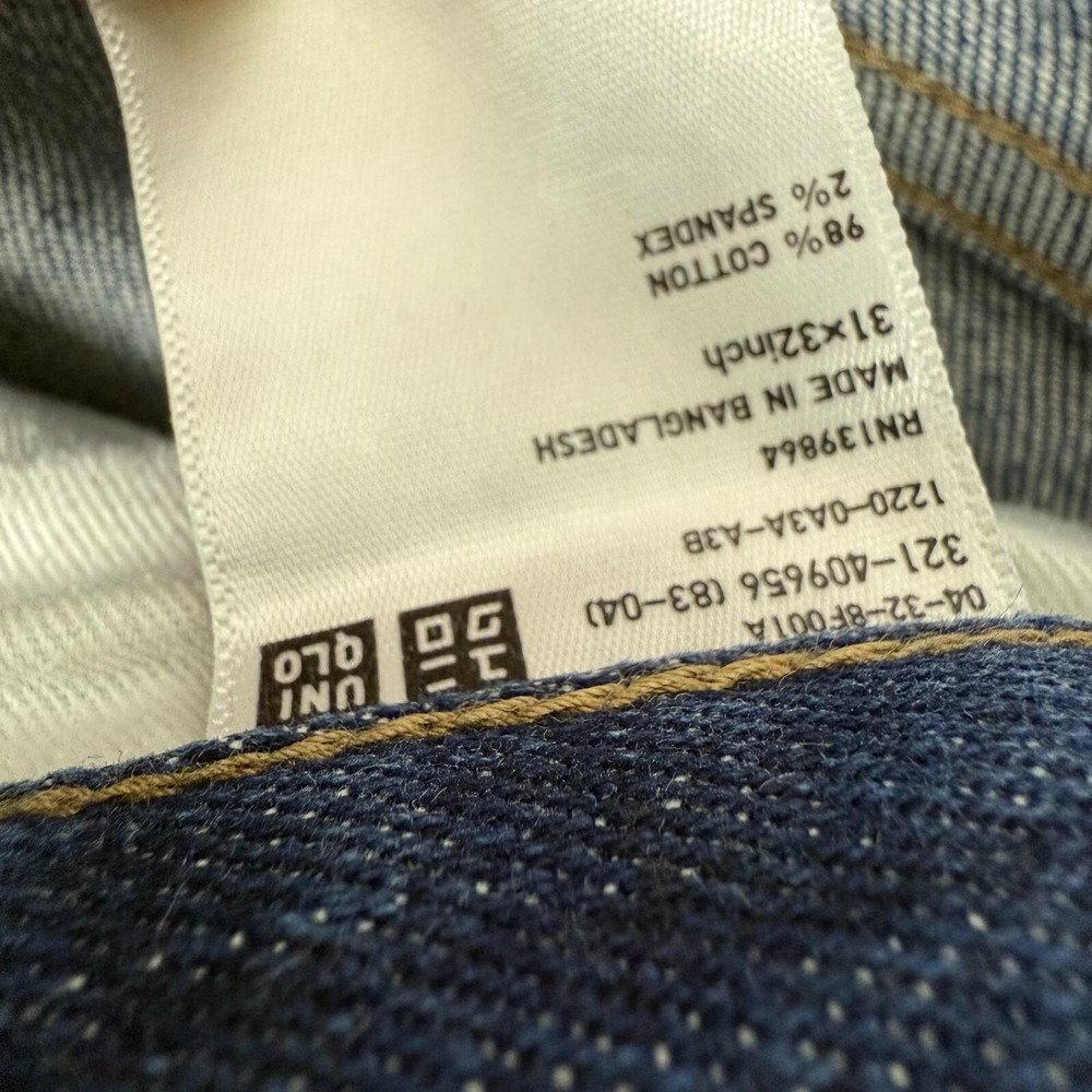 Uniqlo Selvedge Jeans Mens 31x32 Blue Dark Denim Slim Straight Faded Whiskers - Picture 6 of 15